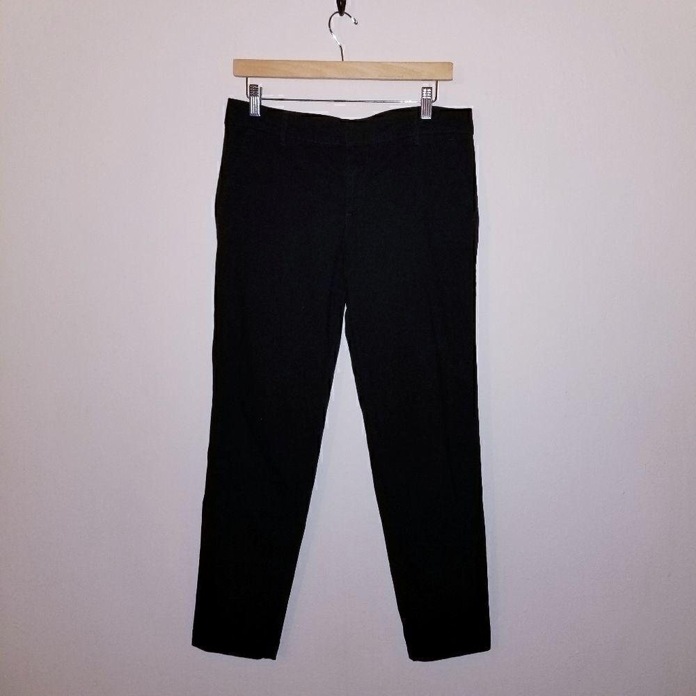 Joe Fresh fitted black jeans /dress pants size 4.